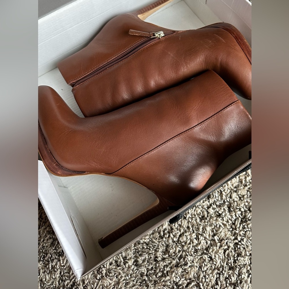 Nine West Platform Leather Booties size 9